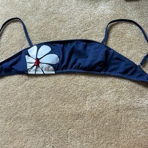 Bathing suit top size S